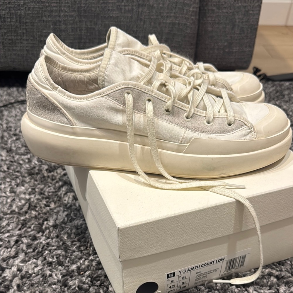 Y-3 Men’s White Court Low Sneakers